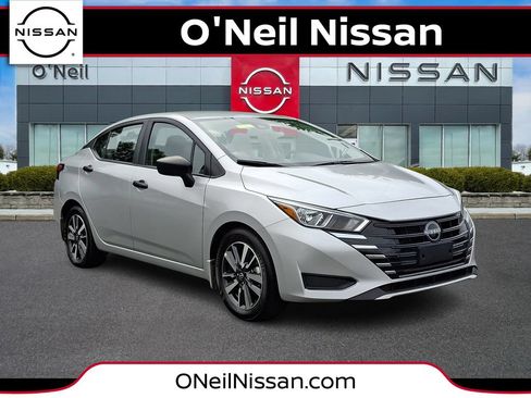 Certified 2024 Nissan Versa S w/ S Plus Package FWD image 1