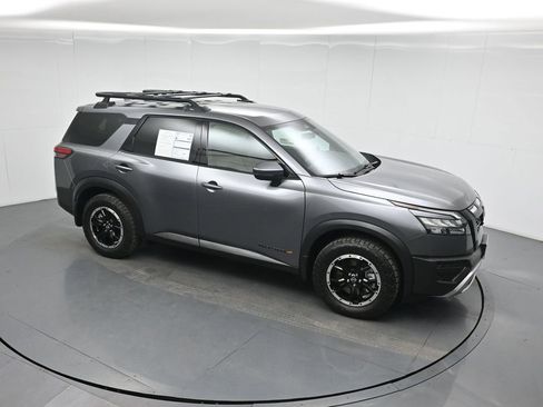 Used 2023 Nissan Pathfinder Rock Creek AWD/4WD image 40