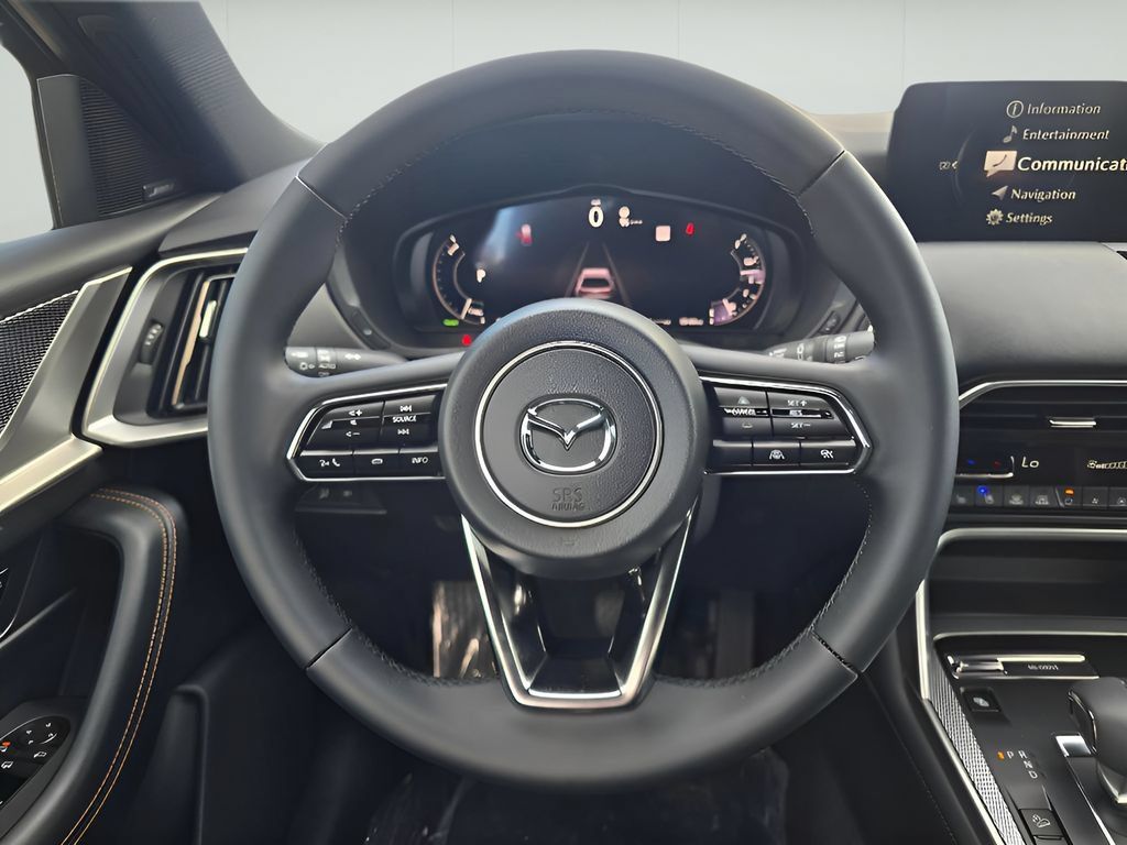 Certified 2025 MAZDA CX-70 Plug-In Hybrid w/ Premium Plus AWD/4WD image 27