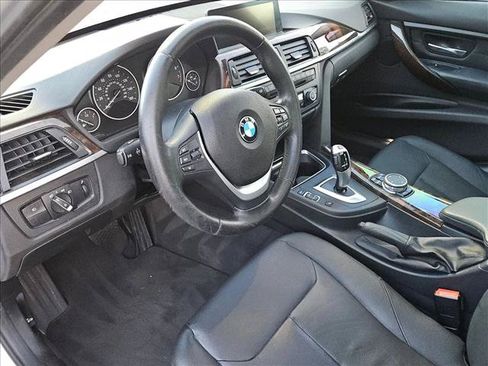 Used 2015 BMW 328i Sedan RWD image 10