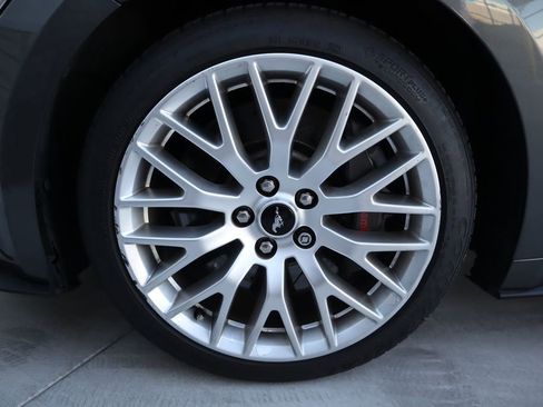 Used 2017 Ford Mustang GT Premium w/ GT Performance Package image 25