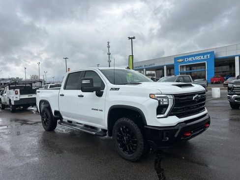 New 2026 Chevrolet Silverado 2500 LT w/ Trail Boss Package AWD/4WD image 1