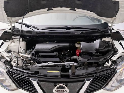 Used 2018 Nissan Rogue Sport SL image 27