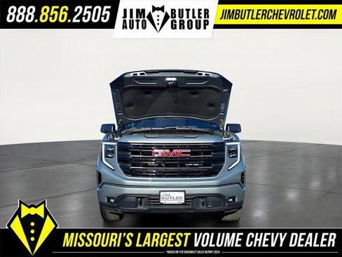 Used 2025 GMC Sierra 1500 Elevation image 21