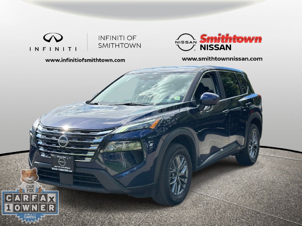 Used 2026 Nissan Rogue SV AWD/4WD image 3