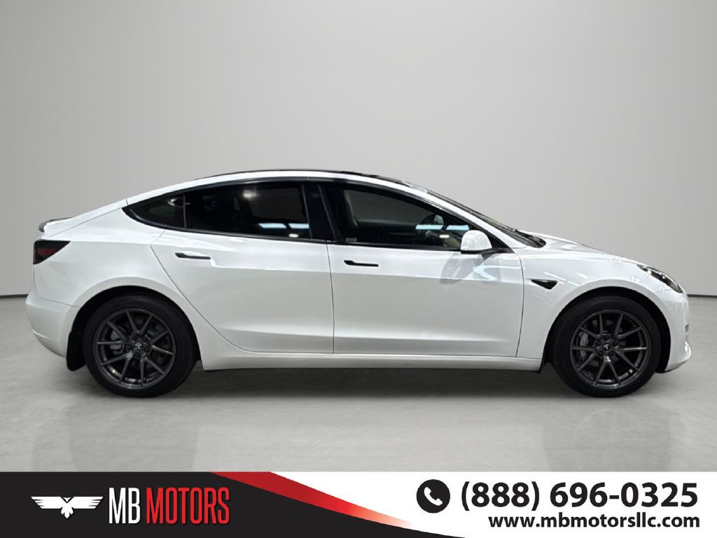 Used 2023 Tesla Model 3 Standard Range RWD image 5