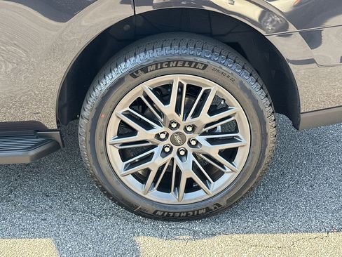 New 2026 Ford Expedition Platinum AWD/4WD image 50