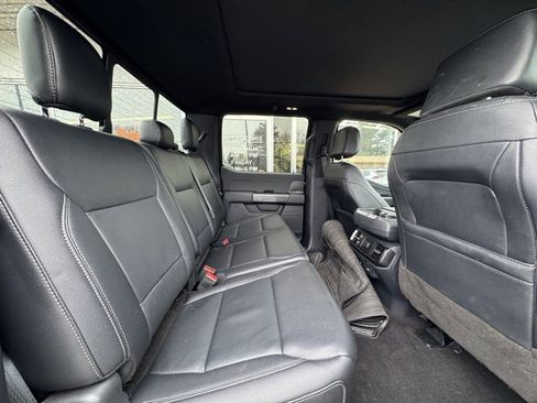 Used 2022 Ford F150 XLT w/ Equipment Group 302A High image 15