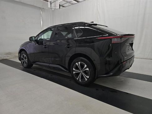 Used 2025 Toyota bZ4X FWD w/ Weather Package image 4