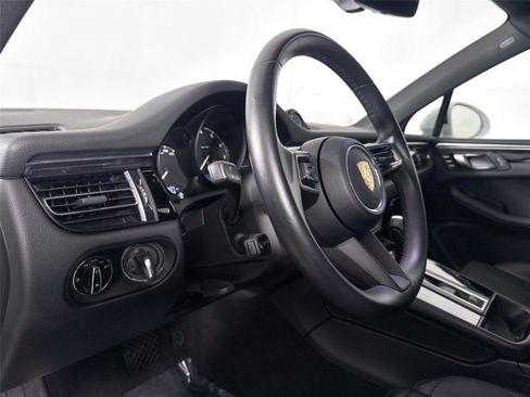 Used 2024 Porsche Macan Turbo image 13