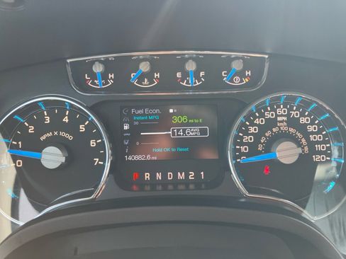 Used 2013 Ford F150 Lariat image 14