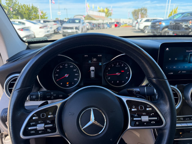 Used 2021 Mercedes-Benz GLC 300 w/ Premium Package image 14