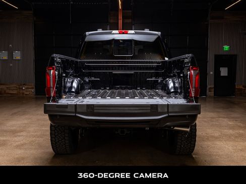 Used 2025 Ford F150 Platinum w/ Equipment Group 703A Plus image 9