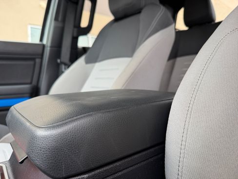 Used 2024 Toyota Tacoma TRD Sport RWD image 15
