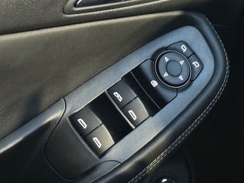 Certified 2023 Buick Encore GX Essence w/ Experience Buick Package image 31