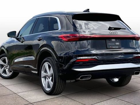 Used 2025 Audi Q5 Premium w/ Premium Plus AWD/4WD image 11
