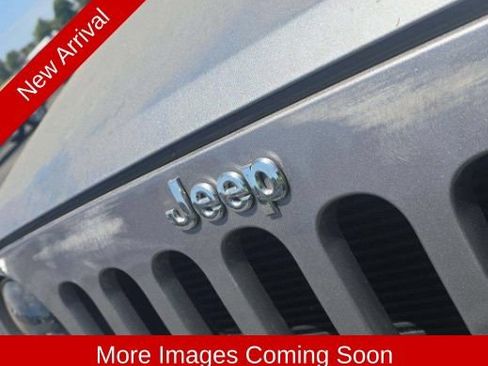 Used 2017 Jeep Wrangler Unlimited Sport w/ Quick Order Package 24S AWD/4WD image 7
