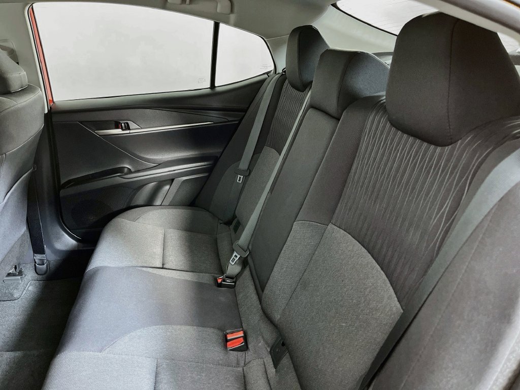 Used 2025 Toyota Camry LE FWD image 27