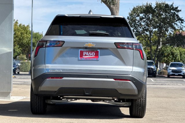New 2027 Chevrolet Equinox LT FWD image 8