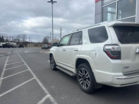 Used 2023 Toyota 4Runner Limited image 3