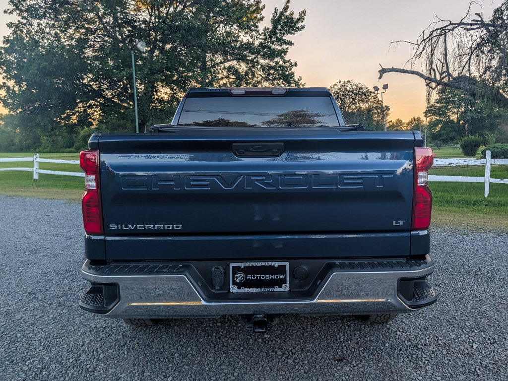 Used 2023 Chevrolet Silverado 1500 LT AWD/4WD image 6