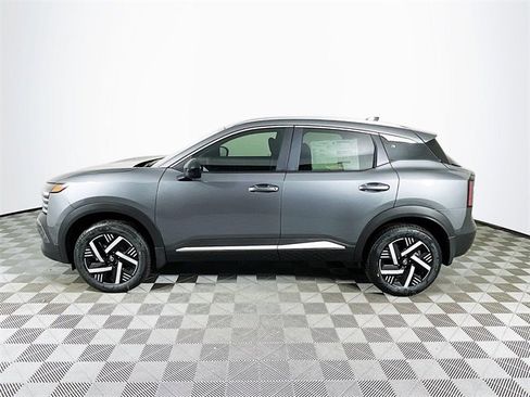 New 2026 Nissan Kicks SV image 4