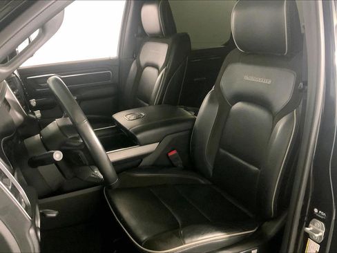 Used 2023 RAM 1500 Laramie AWD/4WD image 22