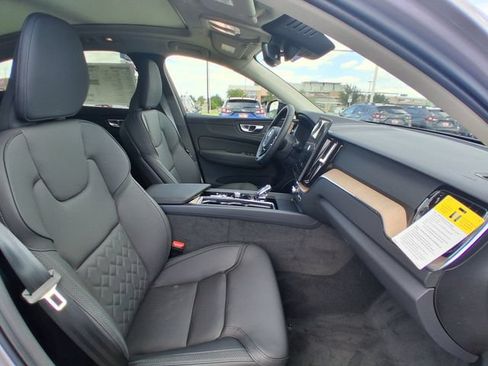 New 2026 Volvo XC60 B5 Plus w/ Protection Package Premier AWD/4WD image 12