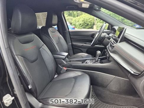 Used 2024 Jeep Compass Trailhawk AWD/4WD image 17