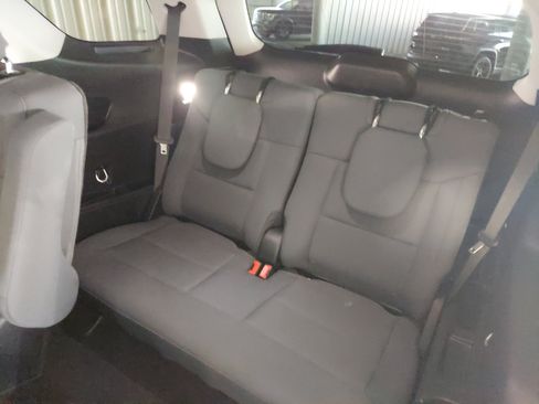 Used 2025 Ford Explorer Active RWD image 25