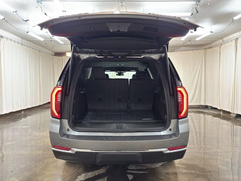 New 2026 GMC Yukon XL Elevation w/ LPO, Floor Liner Package image 8