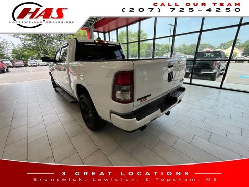 Used 2022 RAM 1500 Big Horn AWD/4WD image 3