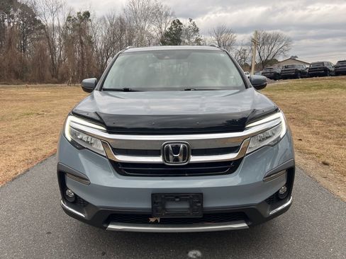 Certified 2022 Honda Pilot Touring image 6