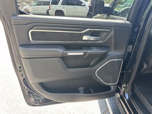 Used 2023 RAM 1500 Laramie AWD/4WD image 25