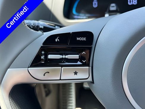 Used 2025 Hyundai Elantra Sport FWD image 16