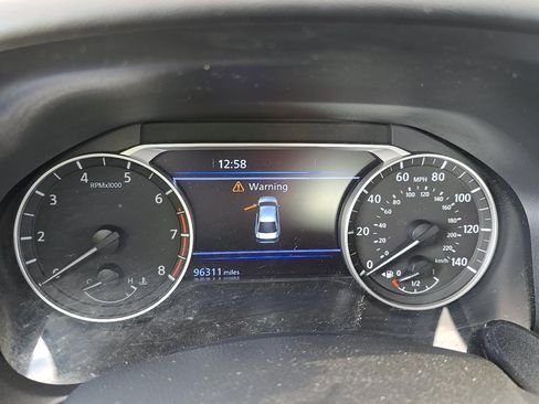 Used 2019 Nissan Altima 2.5 SL FWD image 6