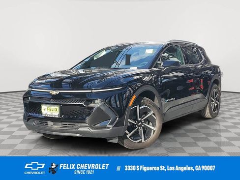 New 2026 Chevrolet Equinox EV LT image 1