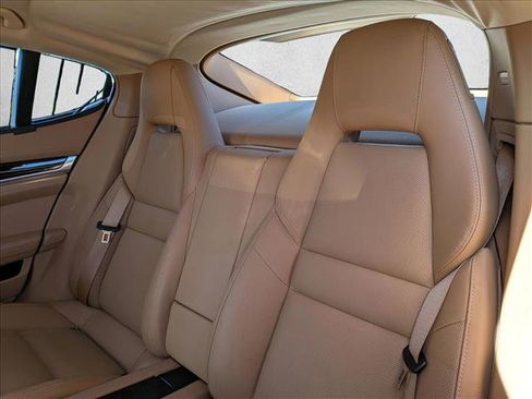 Used 2015 Porsche Panamera 4 image 15