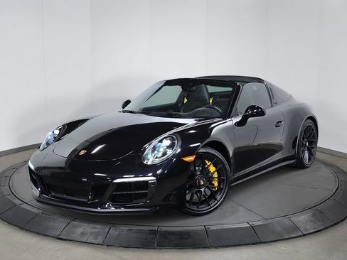 Certified 2019 Porsche 911 Targa 4 GTS AWD/4WD image 1