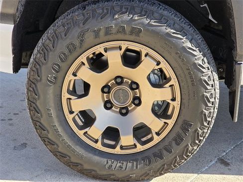 Certified 2024 Toyota Tacoma 4x4 Double Cab Hybrid image 11