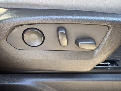 Used 2021 GMC Yukon SLT w/ SLT Luxury Package image 41