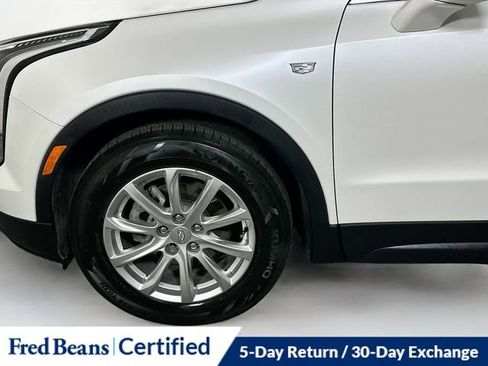 Used 2023 Cadillac XT4 Luxury FWD image 32