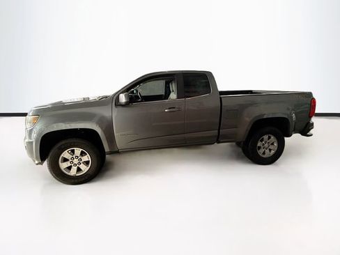 Used 2018 Chevrolet Colorado W/T w/ WT Convenience Package image 9