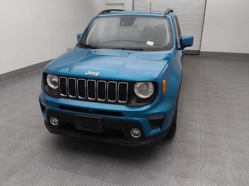 Used 2021 Jeep Renegade Latitude FWD image 15