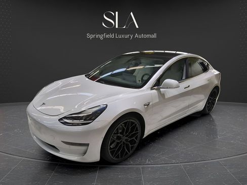 Used 2019 Tesla Model 3 Long Range AWD/4WD image 4