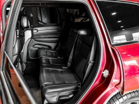 Used 2020 Jeep Grand Cherokee High Altitude AWD/4WD image 34