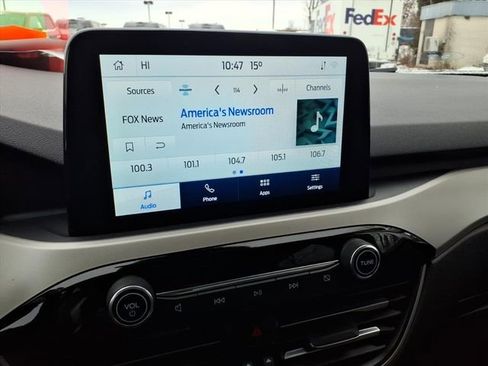 Certified 2022 Ford Escape SE w/ SE Sport Appearance Package image 20