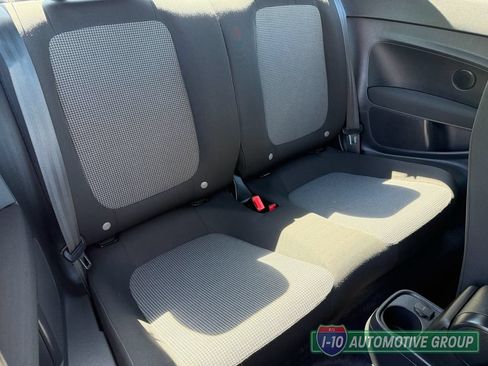 Used 2019 Volkswagen Beetle 2.0T S FWD image 17