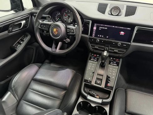 Used 2022 Porsche Macan S AWD/4WD image 32