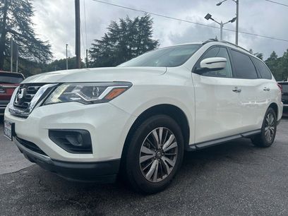 Used 2019 Nissan Pathfinder SV
